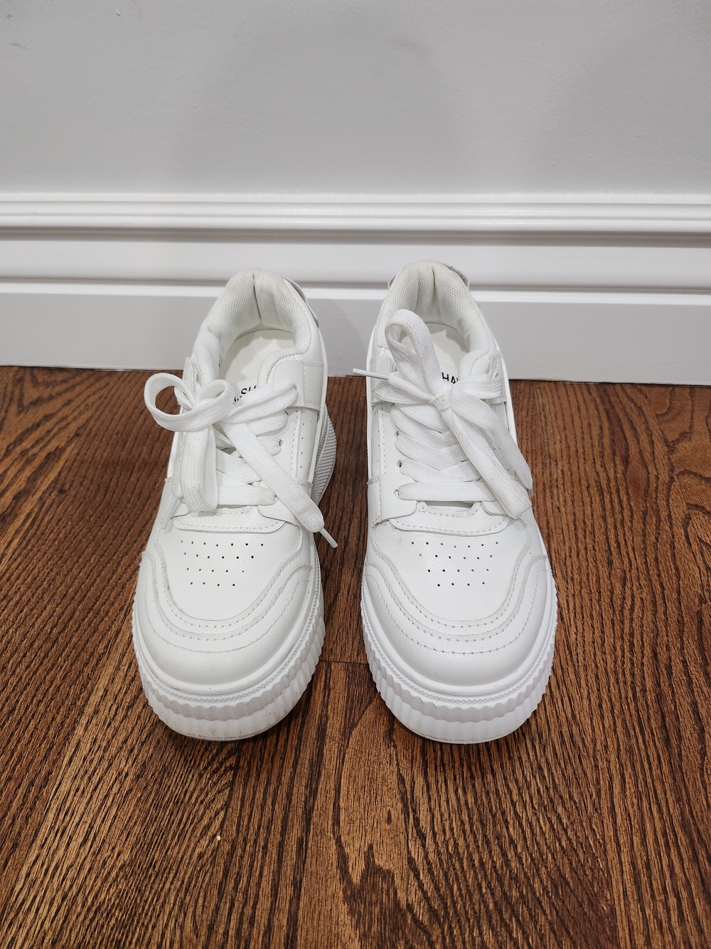 White Women's Platform Sneakers - Classic Casual Trainer